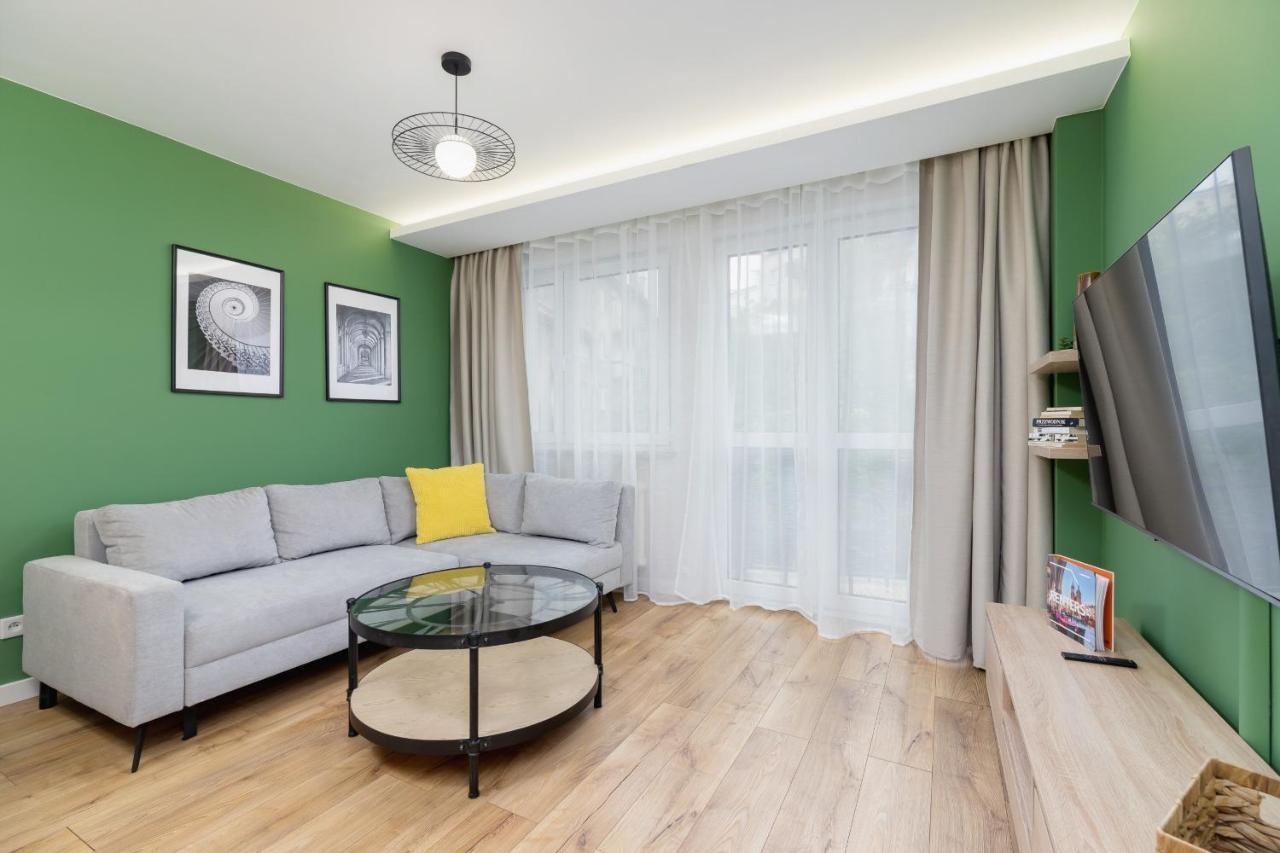 Modern Apartment On Lobzowska Street By Noclegi Renters Красков Екстериор снимка
